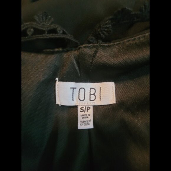 2 for $20 Tobi Crochet Slip Strappy Lace Back Dress - Picture 7 of 7